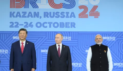 epa11676983 A handout photo made available by photo host brics-russia2024.ru shows (L-R) Chinese President Xi Jinping, Russian President Vladimir Putin, Indian Prime Minister Narendra Modi pose during family photo before a plenary session of the BRICS 2024 Summit in Kazan, Russia, 23 October 2024. The BRICS summit takes place from 22 to 24 October. EPA/SERGEY BOBYLEV/BRICS-RUSSIA2024.RU HANDOUT HANDOUT EDITORIAL USE ONLY/NO SALES