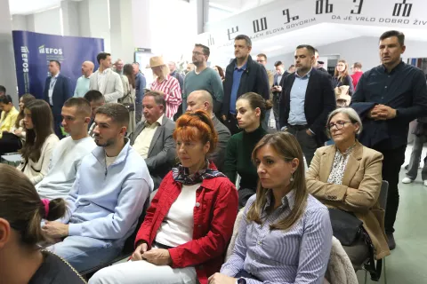 Osijek, 24. 10. 2024, Ekonomski fakultet, EFOS, Buusiness Forum o UI-ju.snimio GOJKO MITIĆ