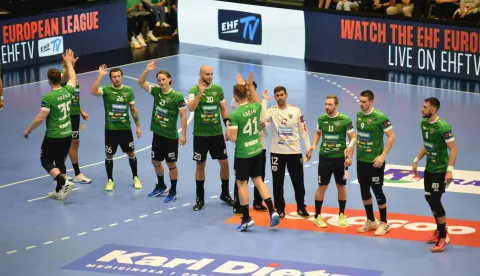 Minimalan poraz Gromova na otvaranju grupne faze EHF Europske ligeRK NEXE – RK Vojvodina 35:36 (19:19)FOTO: RK NEXE