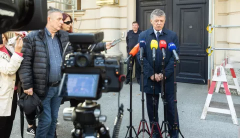 Zagreb, 22.10.2024. - Glavni državni odvjetnik Ivan Turudić održao je konferenciju za medije ispred zgrade DORH-a.Na fotografiji Ivan Turudić.foto HINA/ Edvard ŠUŠAK/ es