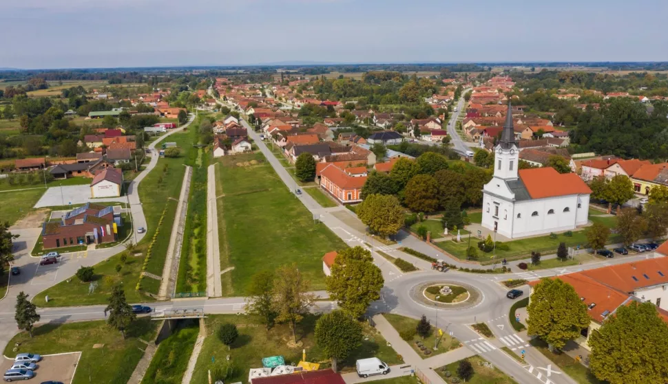 Veliko slavonsko selo i dalje nema školsku sportsku dvoranuustupljena fotografija