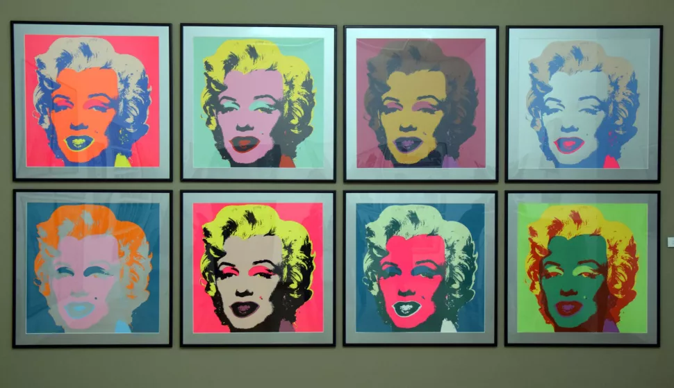 Dubrovnik, 21.09.2023. - Izložba "Andy Warhol: ja sam niotkud" s djelima iz kolekcije Muzeja moderne umjetnosti Andy Warhol Medzilaborce otvorena je u četvrtak u Umjetničkoj galeriji Dubrovnik. foto HINA/ Baldo MARUNČIĆ/ ml