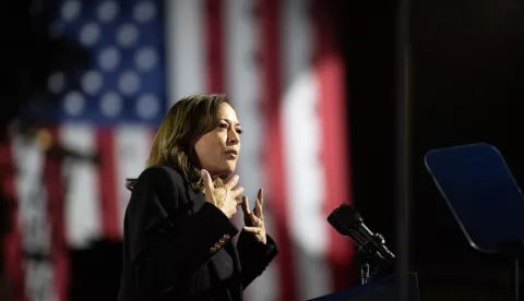 epa11701953 US Vice President and Democratic presidential nominee Kamala Harris addresses supporters at a campaign event in Philadelphia, Pennsylvania, USA, 04 November 2024. US Vice President and Democratic Presidential Nominee Kamala Harris is holding an election eve concert and rally in Philadelphia. Election polls show that the presidential race between Harris and Republican nominee former President Donald Trump is extremely close. EPA/DAVID MUSE