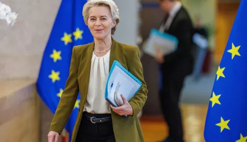 epa11691997 EU Commission President Ursula von der Leyen arrives at the EU Commission weekly college of European Commissioners meeting in the European Commission in Brussels, Belgium, 30 October 2024. EPA/OLIVIER MATTHYS