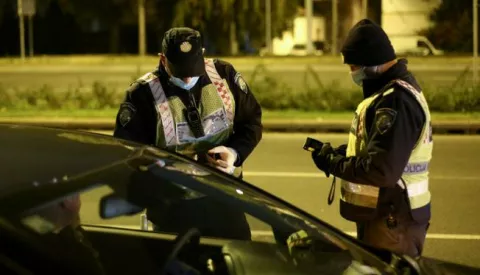 11.11.2020., Zagreb - Policija zaustavlja i provjerava vozace povodom Martinja.Photo: Matija Habljak/PIXSELL