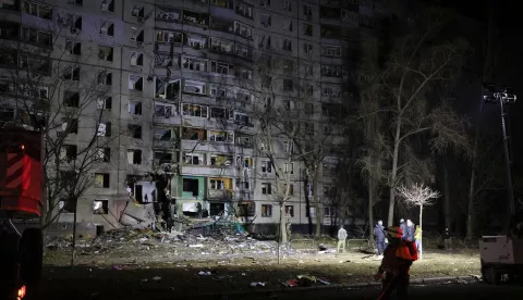 epa11709407 Rescuers work at the site of a glide bomb attack on a residential building in Kharkiv, Ukraine, 08 November 2024, amid the Russian invasion. At least 25 people were injured in Kharkiv alone, including a baby, as missiles, drones and anti-aircraft missiles were launched against Odesa, the Kharkiv region and the Kyiv region overnight, according to the State Emergency Service of Ukraine (SESU). EPA/SERGEY KOZLOV