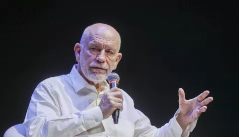 epa10113755 US actor John Malkovich attends the presentation of the musical 'The Infernal Comedy. Confessions of a Serial Killer' in Madrid, Spain, 10 August 2022. The play will run in the framework of Veranos de la Villa festival from 11 to 12 August 2022. EPA/Emilio Naranjo