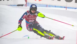 epa11725363 Samuel Kolega of Croatia in action during the first round of the Men's Slalom race at the FIS Ski World Cup in Levi, Finland, 17 November 2024. EPA/Kimmo Brandt