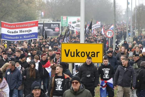 Vukovar, 18. 11. 2024., kolona sjećanja, Vukovar 2024SNIMIO BRUNO JOBST