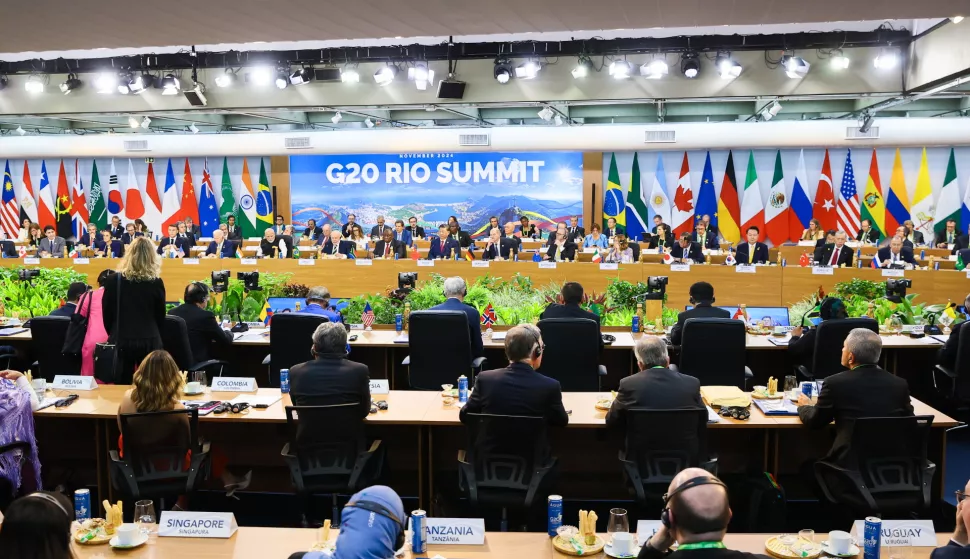 epa11727575 A handout picture made available by Russian Foreign ministry press service shows a general view of the opening session of the G20 Summit in Rio de Janeiro, Brazil,18 November 2024. The G20 summit will bring together leaders from 55 nations and organizations on 18 and 19 November at the Museum of Modern Art in Rio de Janeiro. EPA/RUSSIAN FOREIGN MINISTRY PRESS SERVICE/HANDOUT HANDOUT EDITORIAL USE ONLY/NO SALES