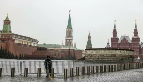 epa11240588 A Russian policeman guards the closed entrance to the Red Square, following a terrorist attack on the Crocus City hall concert venue, in Moscow, Russia, 24 March 2024. Russia started a day of national mourning for the victims of the terrorist attack in Crocus City Hall in Krasnogorsk. On 22 March, a group of gunmen attacked the Crocus City Hall in the Moscow region, Russian emergency services said. According to the latest data from the Russian Investigative Committee, 152 people died and more than 100 were hospitalized. On the morning of 23 March, the director of the Russian FSB, Alexander Bortnikov, reported to Russian President Vladimir Putin about the detention of 11 people, including all four terrorists directly involved in the terrorist attack. EPA/SERGEI ILNITSKY