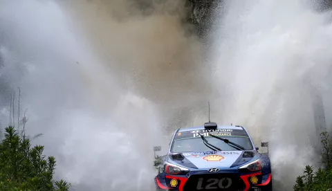 epa07171155 Thierry Neuville of Belgium drives his Hyundai i20 WRC during day 1 of the Rally Australia 2018, Coffs Harbour, New South Wales, Australia, 16 November 2018. EPA/-