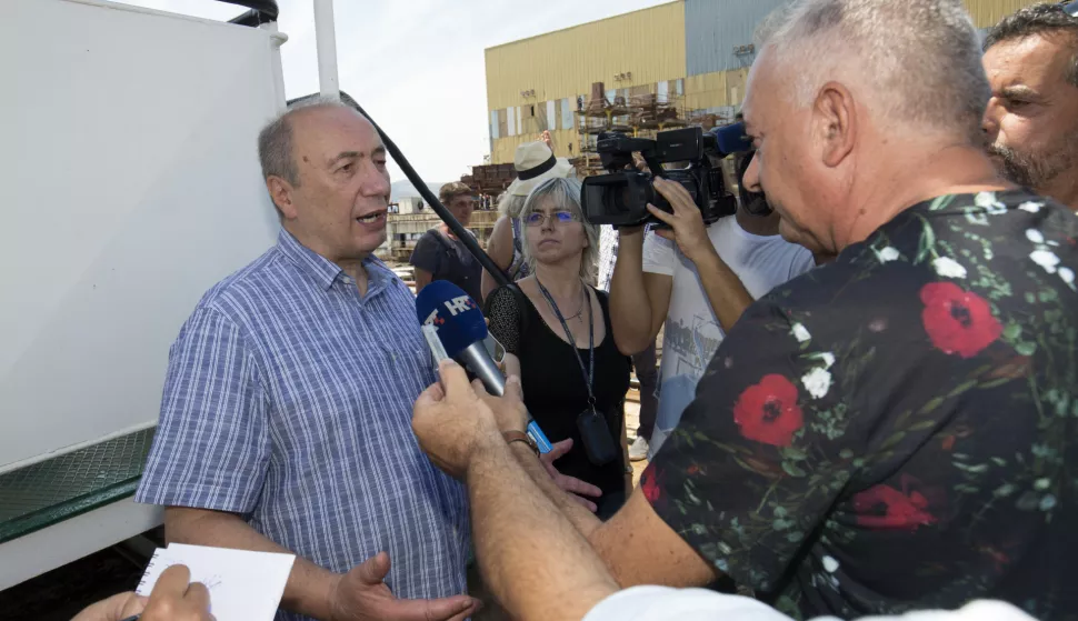 Split/Trogir, 16.7.2018. - Novoizgrađeni brod za prijevoz kondenzata i ledolomac vrijedan oko 45 milijuna eura, nosivosti 44.000 metričkih tona, kojeg je naručila finska kompanija Arctech Helsinki Shipyarda, porinut je u ponedjeljak u Brodotrogiru, izvijestili su u iz tog brodogradilita. Na fotografiji vlasnik Brodotrogira Danko Končar.foto HINA/ Mario STRMOTIĆ/ ml