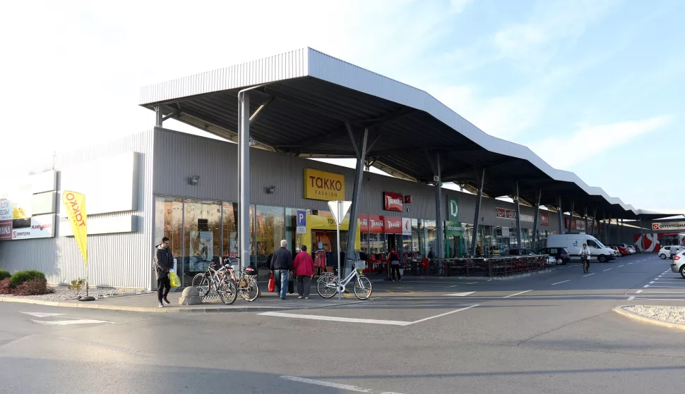 OSIJEK, 15. 11. 2018, STC JUG 2, SPECIJALIZIRANI TRGOVAČKI CENTAR JUG 2. 
snimio GOJKO MITIĆ