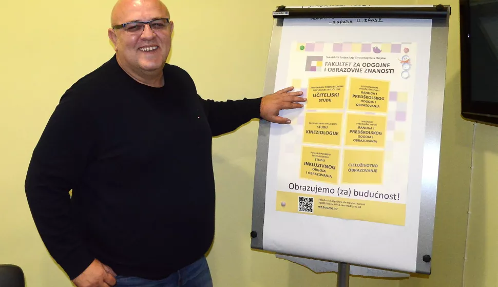 osijek, 27 studeni 2018, 10,30 sati - kampus, Učiteljski fakultet, prof.dr.sc.Damir Matanović, dekan, za prilog Dan grada Novinar: Ivan Alilović 
snimio zdenko pu&scaron;ić