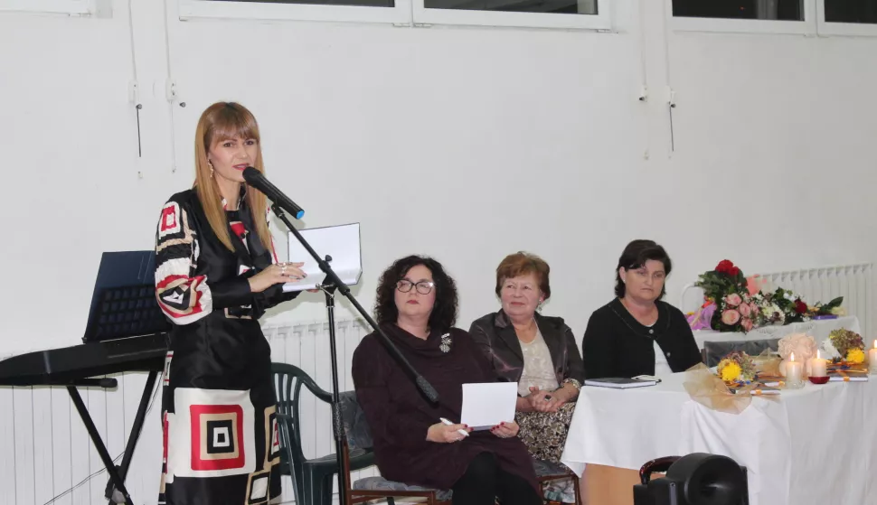 JAK&Scaron;IĆ &ndash; U O&Scaron; Mladost u Jak&scaron;iću predstavljena je druga zbirka pjesama Mire &Scaron;ulc, 2018.