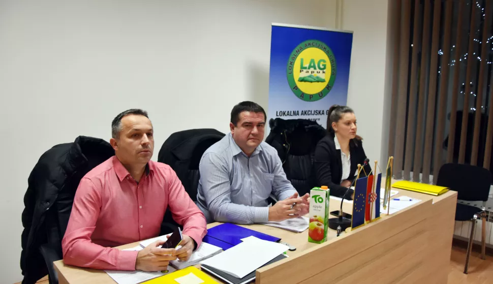 ČAČINCI-prosinac 2018. - Mirko Mali&scaron; (u sredini) ponovno izabran za predsjednika