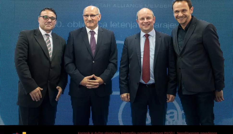 19.10.2016., Sarajevo - U Zracnoj luci Sarajevo odrzana je konferencija za medije povodom 20. obljetnice letova izmedju Zagreba i Sarajeva. Armin Kajmakovic, Kresimir Kucko, Ivan Del Vechio, Enis Beslagic. 
Photo: Davor Puklavec/PIXSELL