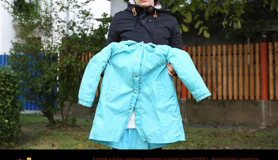 08.10.2016., Berak - Zeljka Juric Mitrovic poznata je kao djevojcica u plavom kaputicu zahvaljujuci fotografiji snimljenoj 19. 10.1991. godine kada je u koloni napustala Vukovar. 
Photo: Marko Mrkonjic/PIXSELL