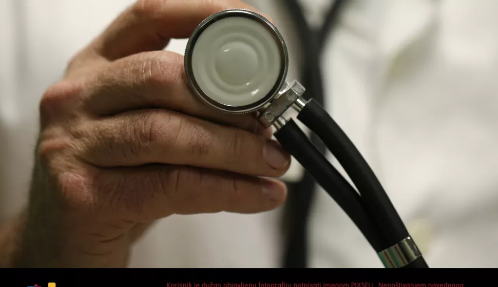 26.01.2015., Zagreb - Bolnicki lijecnik, anesteziolog sa stetoskopom.
Photo: Robert Anic/PIXSELL