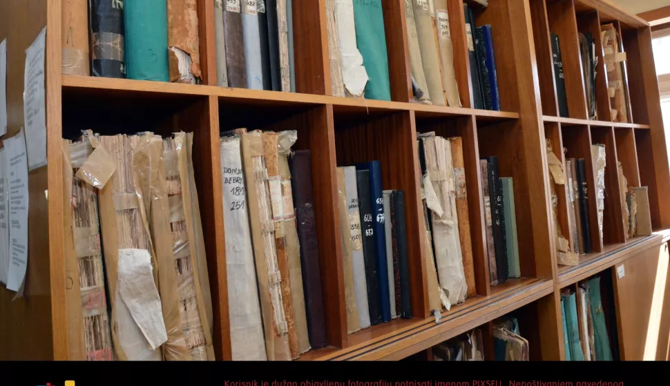 18.09.2018., Slavonski Brod, Gruntovnica Opcinskog suda - O pravnom stanju nekretnina mjerodavnom za pravni promet vode se zemljisne knjige za koje su nadlezni su Zemljisnoknjizni odjeli Opcinskih sudova (gruntovnice ili zemljisnici). 

Photo: Ivica Galovic/ PIXSELL