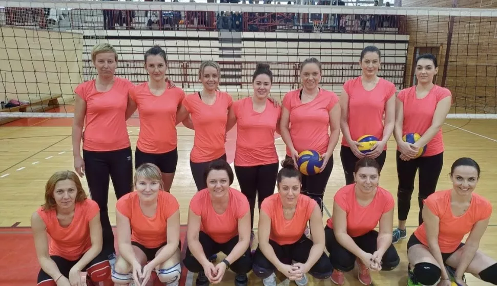 Sezona 1999./2000. bila je jedna od najuspje&scaron;nijih u povijesti beli&scaron;ćanskog odbojka&scaron;kog kluba