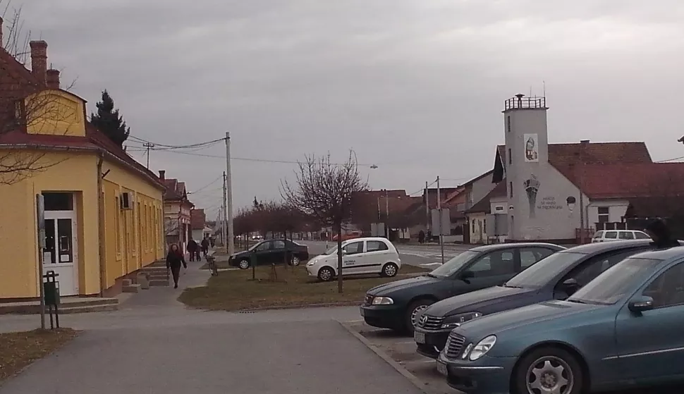 FERIČANCI - Općinsko sredi&scaron;te Feričanci, ilustracija, arhiva. Snježana Fridl