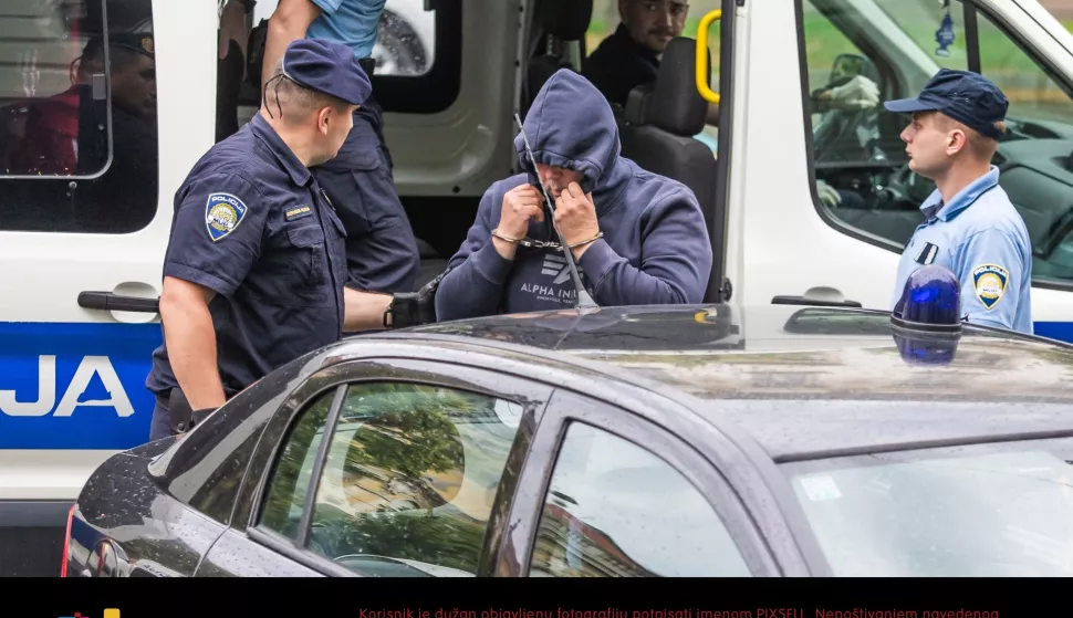 10.06.2020., Osijek - Privodjenje dilera droge uhicenih u utorak u velikoj policijskoj akciji u Osijeku. Medju uhicenim nalazi se i vlasnik nocnog kluba Rockatiki, Dario Knezevic. Photo: Davor Javorovic/PIXSELL