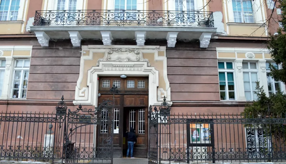 osijek, 13 siječanj 2017, 11,00 sati - gisko, knjige, posudba snimo zdenko puić