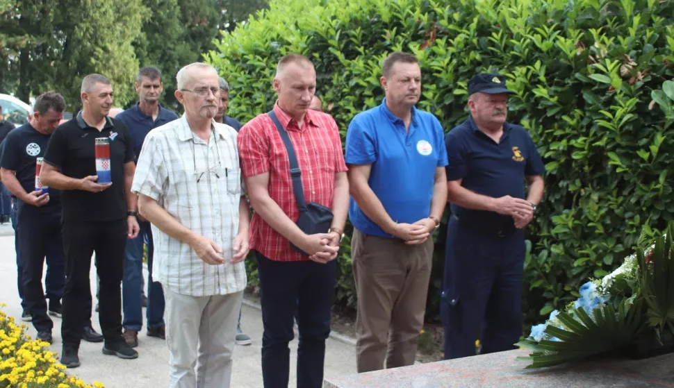 SLATINA, Obilježena obljetnica oslobođenja slatinske vojarne i dviju graničnih karaula, 16.09.2020., snimio Dragutin Fi&scaron;li