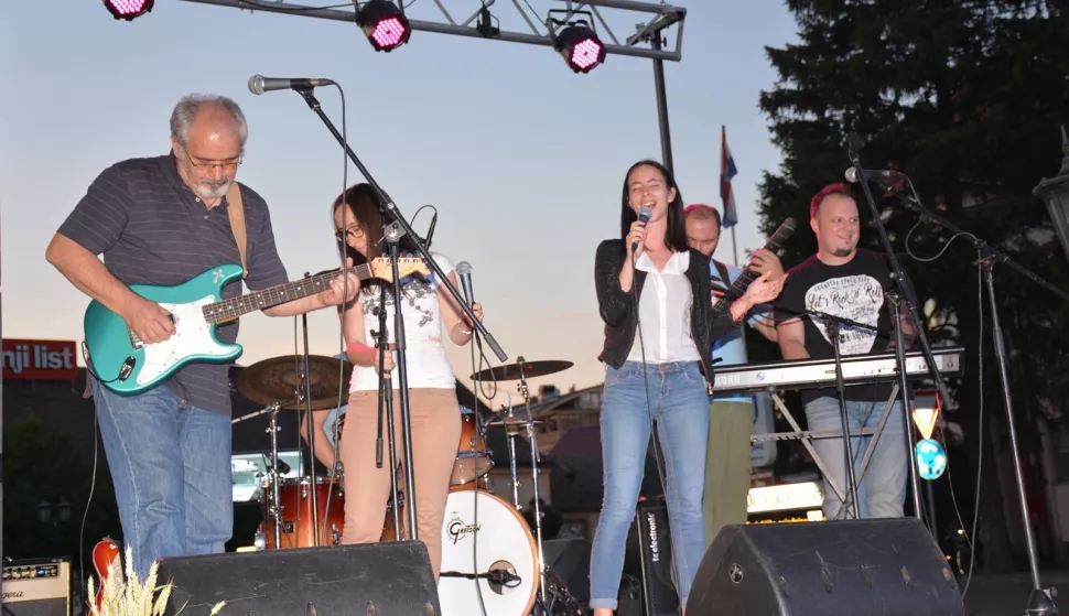 ĐAKOVO- RiM na koncertu u Đakovu sestre Ružica i Maja Nedić