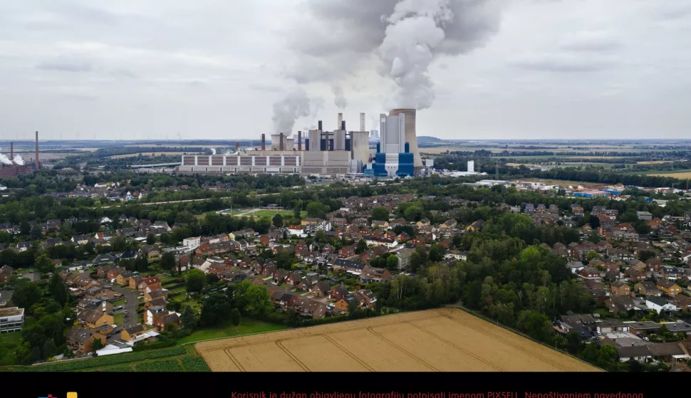 The Niederaussem power station from RWE (aerial view). Niederaussem, July 19, 2020 | usage worldwide /DPA/PIXSELL