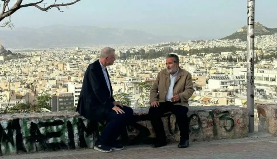 ”What‘s up Sjever - Jug”