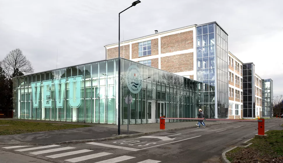 Borovo naselje, 23. 02. 2024., Veleuciliste Lavolav Ruzicka Vukovar, zgrada veleucista, VEVUSNIMIO BRUNO JOBST