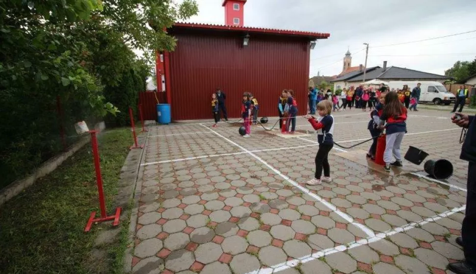 Postani mali vatrogasac