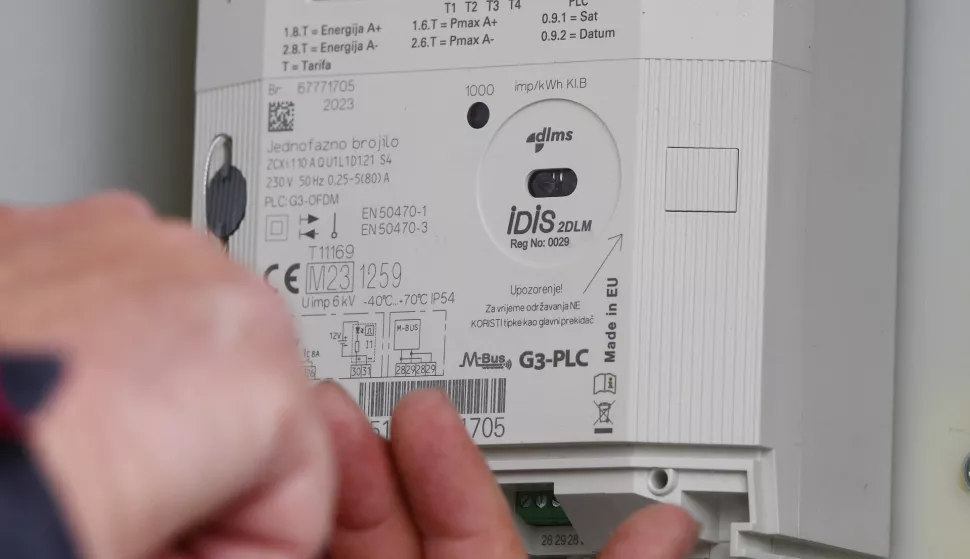 10.02.2024., Sibenik - Promjena brojila za struju. Photo: Hrvoje Jelavic/PIXSELL