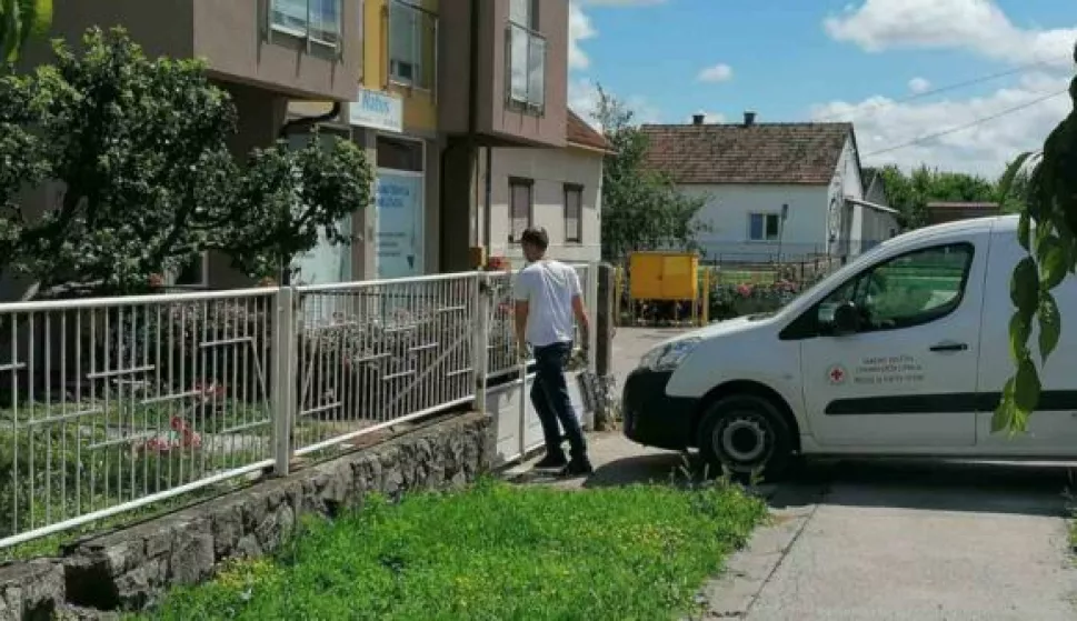 Podjela obroka u Županji