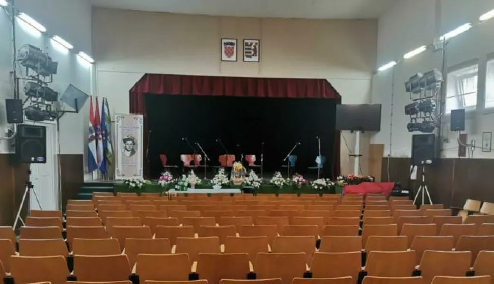 Osiguran je novac za unutarnju obnovu Doma kulture u Petrovcima