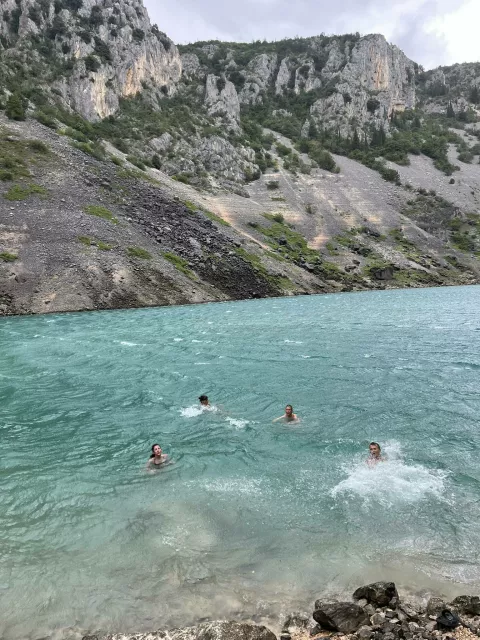 Učenice Doma Ugostiteljsko-turističke škole Osijek putovale u Split, Cetinu, Imotski, Hvar s prof. Gabrielom Poslonsrpanj 2024.Ustupljene fotografije