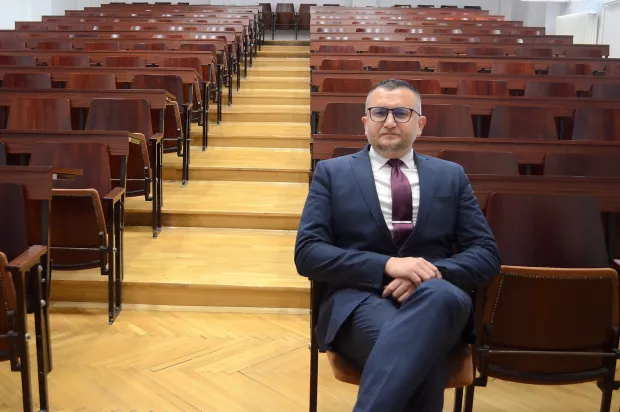 osijek, 15 svibnja 2024, 8,15 sati, pravni fakultet, pravos, dekan prof.dr.sc. tunjica petra&scaron;ević, novinar ivan alilovićsnimio zdenko pu&scaron;ić
