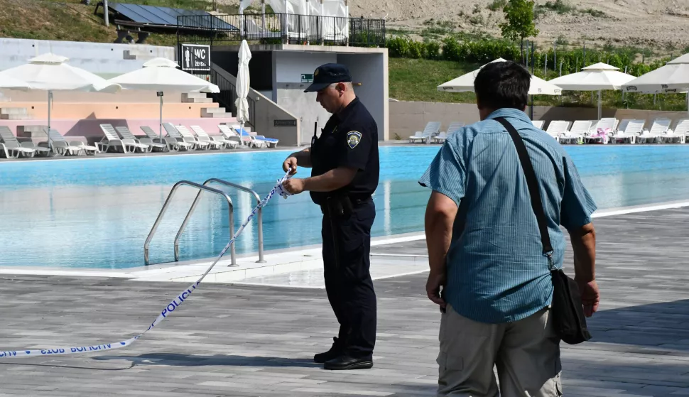 18.07.2024., Velika - ​U mjestu Velika na bazenima doslo je do utapljanja djeteta. Ocevid je u tijeku. Photo: Ivica Galovic/PIXSELL