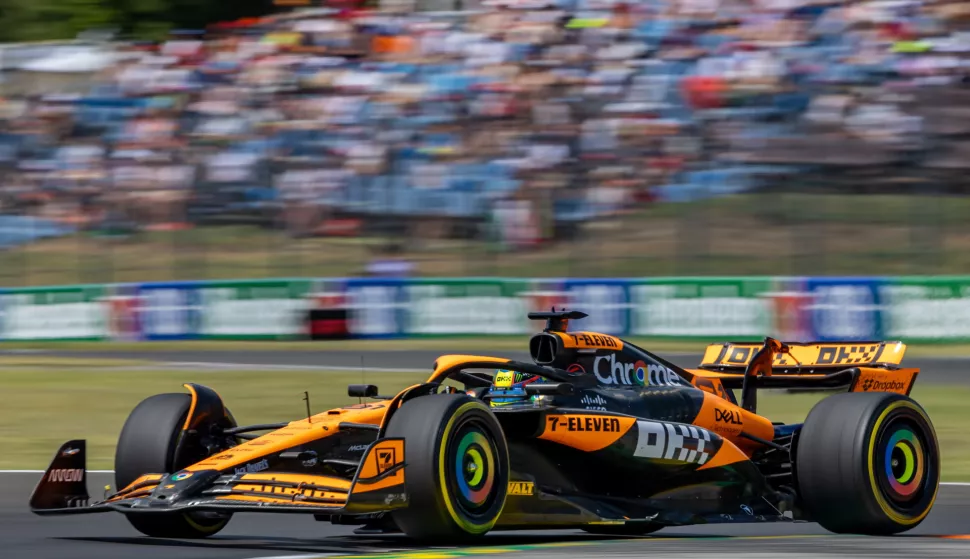 epa11487606 McLaren driver Oscar Piastri of Australia in action during the first practice session for the Formula One Hungarian Grand Prix at the Hungaroring circuit, in Mogyorod, near Budapest, 19 July 2024. EPA/MARTIN DIVISEK