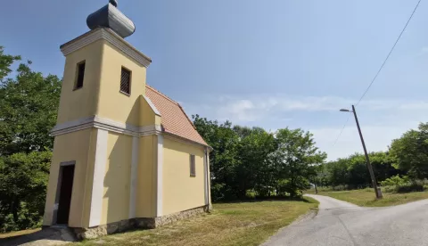 Odlagali&scaron;te uz kapelicu, kapelica sv. Ivana Nepomuka, Beli Manastir