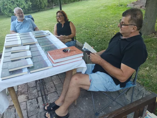 Plesalo se i zabavljalo u jedinstvenom okruženju parka Galerije "Stari mlin"