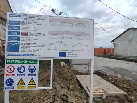 Na gradili&scaron;tu vrtića u Cerni, ožujak 2024.snimila Marija Le&scaron;ić Omerović