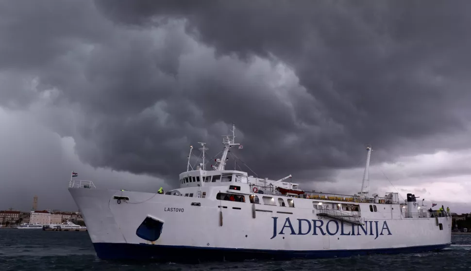 06.12.2022.,Split - Jadrolinijin brod M/T Lastovo u splitskoj luci. Photo: Ivo Cagalj/PIXSELL