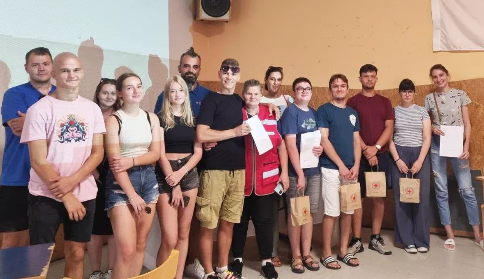 SLATINA, Sudionici pub kviza povodom Međunarodnog dana mladih, 16.08.2024., snimila Vlatka Matoković