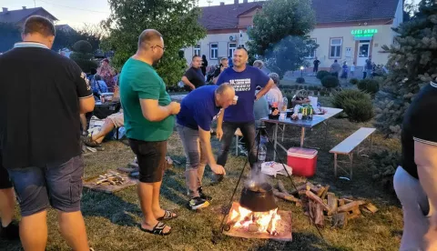 PODGORAČ - Podgoračka ljetna večer. USTUPLJENA FOTOGRAFIJA