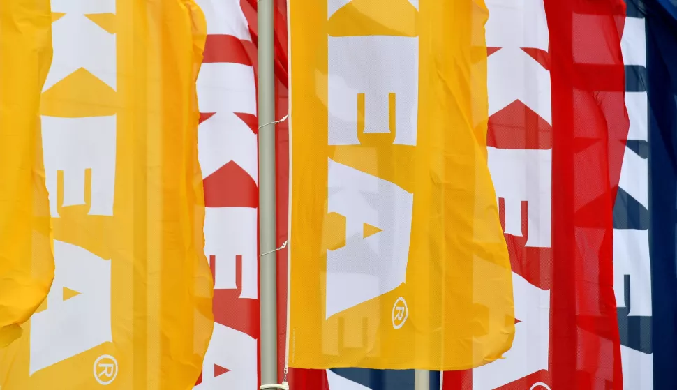 epa06937500 (FILE) - Flags of the Swedish home furnishing company IKEA fly in front of the IKEA store in Kaarst, Germany, 11 October 2017 (reissued 09 August 2018). IKEA on 09 August 2018 opened its very first store in India's Hyderabad. EPA/SASCHA STEINBACH