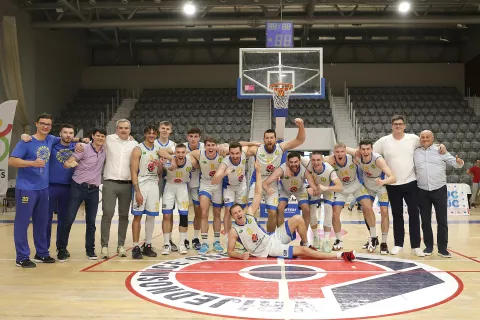 Osijek, 08. 05. 2024., Mala dvorana Gradski vrt, Vrijednosnice Osijek - DepoLink Skrljevo; ko&scaron;arka; doigravanje za Premijer liguSNIMIO BRUNO JOBST 